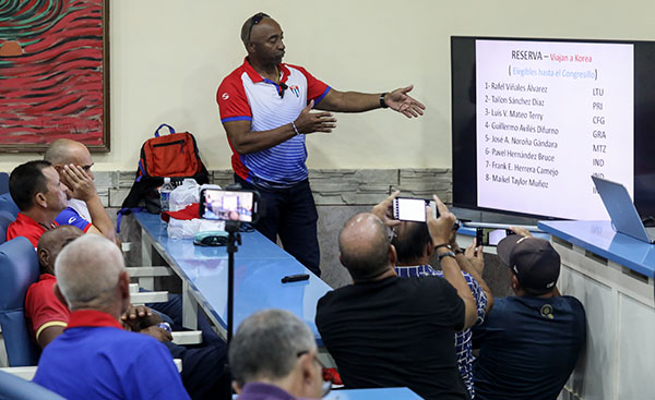 Participarán cuatro peloteros de La Habana en torneo Premier 12