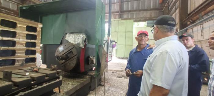 Constatan autoridades de La Habana quehacer productivo en la capital